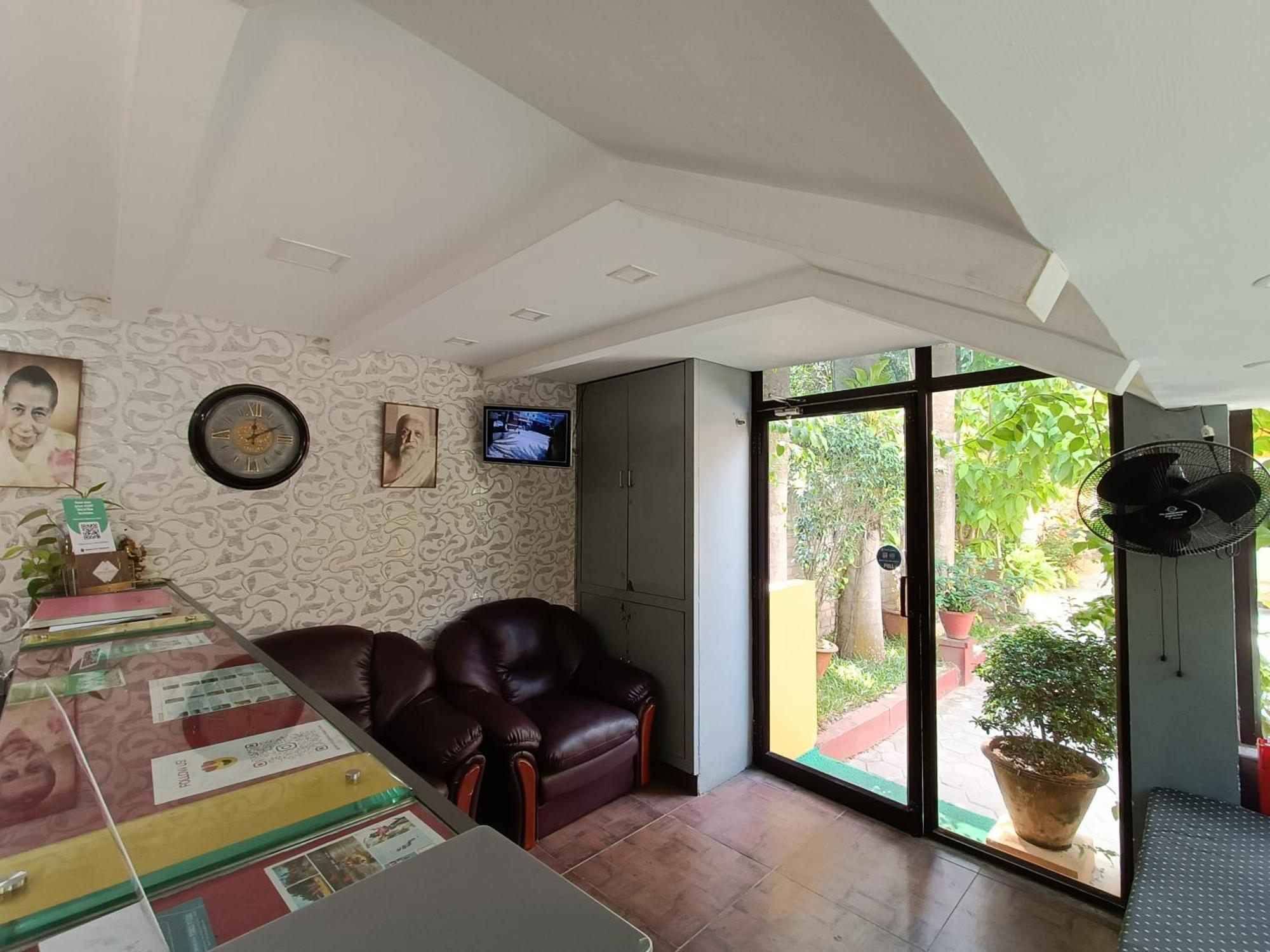 Poppys Olive De' Villa Ауровиль Экстерьер фото